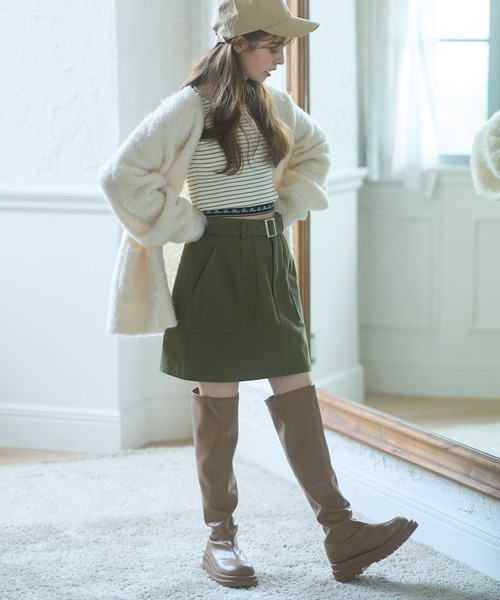 OLIVE des OLIVE（オリーブデオリーブ）の「裾ゴムロンティー（Tシャツ/カットソー・レディース・オフホワイト/ホワイト系その他/ブラック・FREE）」の16枚目の写真