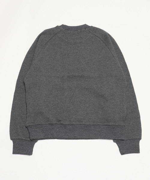 AVIREX（アヴィレックス）の「MINI WAFFLE CALLEGE LOGO T-SHIRT/ ミニワッフルカレッジロゴTシャツ（Tシャツ/カットソー・レディース・ナチュラル/チャコール/オリーブ系・F）」の4枚目の写真