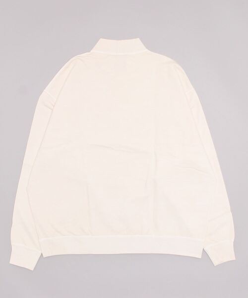 NutmegMills（ナツメグミルズ）の「NUTMEG MILLS/ナツメグミルズ 90S CLASSIC HIGH NECK SWEAT PIGMENT クラシックハイネックスウェットピグメントユニセックス（スウェット・メンズ・ダークブラウン/グリーン/パープル/オフホワイト/ダークネイビー・MEDIUM/LARGE）」の6枚目の写真