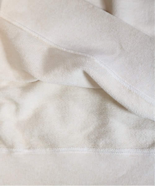 NutmegMills（ナツメグミルズ）の「NUTMEG MILLS/ナツメグミルズ 90S CLASSIC HIGH NECK SWEAT PIGMENT クラシックハイネックスウェットピグメントユニセックス（スウェット・メンズ・ダークブラウン/グリーン/パープル/オフホワイト/ダークネイビー・MEDIUM/LARGE）」の13枚目の写真