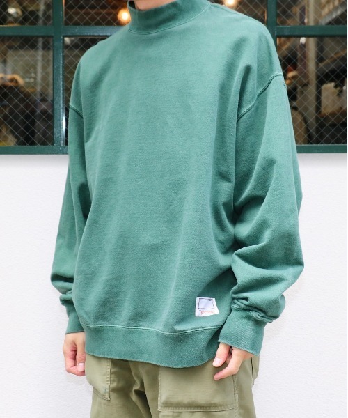 NutmegMills（ナツメグミルズ）の「NUTMEG MILLS/ナツメグミルズ 90S CLASSIC HIGH NECK SWEAT PIGMENT クラシックハイネックスウェットピグメントユニセックス（スウェット・メンズ・ダークブラウン/グリーン/パープル/オフホワイト/ダークネイビー・MEDIUM/LARGE）」の19枚目の写真