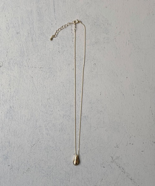 cheriella（シェリエラ）の「【cheriella】ボリュームドロップモチーフネックレス（ネックレス・レディース・シルバー/ゴールド・FREE）」の12枚目の写真