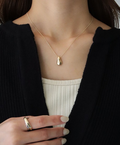cheriella（シェリエラ）の「【cheriella】ボリュームドロップモチーフネックレス（ネックレス・レディース・シルバー/ゴールド・FREE）」の7枚目の写真