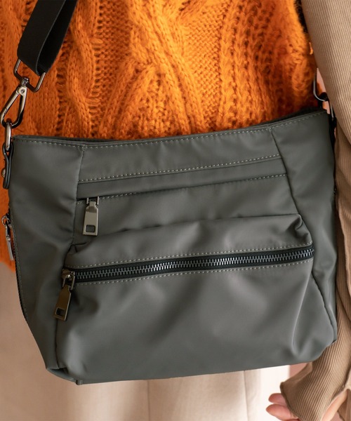 VitaFelice（ヴィータフェリーチェ）の「10ポケットナイロンショルダーバッグ（ショルダーバッグ・レディース・ブラック/グレー/ベージュ系その他・FREE）」の7枚目の写真