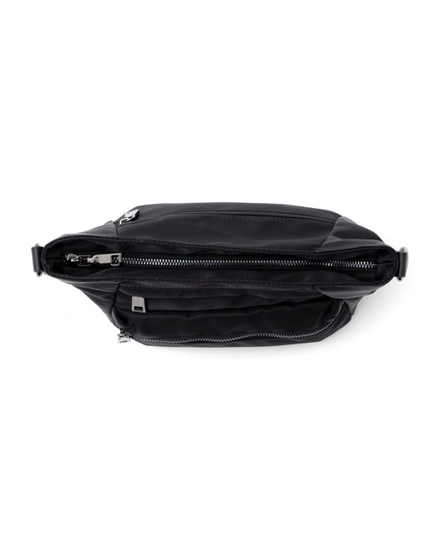 VitaFelice（ヴィータフェリーチェ）の「10ポケットナイロンショルダーバッグ（ショルダーバッグ・レディース・ブラック/グレー/ベージュ系その他・FREE）」の16枚目の写真