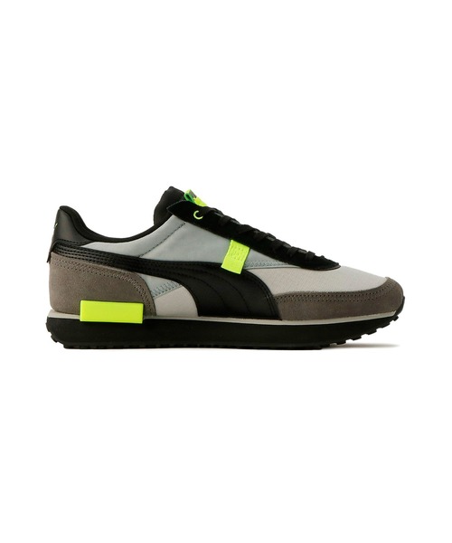 PUMA プーマ ユニセックス フューチャーライダー ディスプレイスド スニーカー