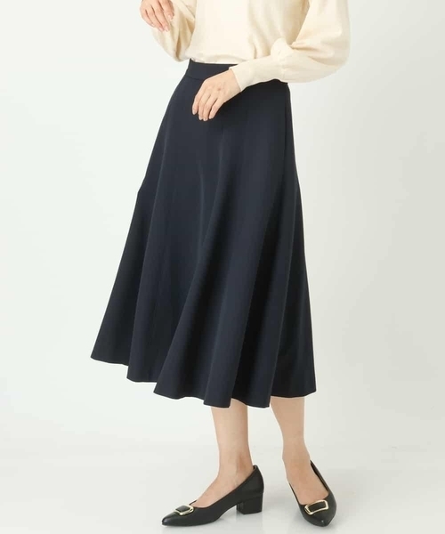 a.v.v（アーヴェヴェ）の「【洗える/セットアップ対応】ダブルクロスフレアスカート（スーツスカート・レディース・ブラック/ネイビー/ライトグレー・38/42/40/34/36）」の21枚目の写真