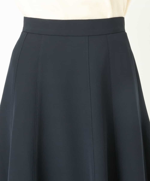 a.v.v（アーヴェヴェ）の「【洗える/セットアップ対応】ダブルクロスフレアスカート（スーツスカート・レディース・ブラック/ネイビー/ライトグレー・38/42/40/34/36）」の17枚目の写真