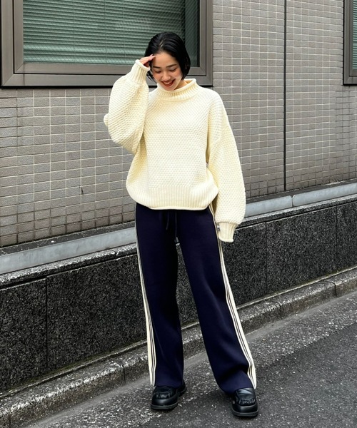 RODEO CROWNS WIDE BOWL（ロデオクラウンズワイドボウル）の「Waffleハイネックニットトップス（ニット/セーター・レディース・ネイビー/アイボリー/グリーン・FREE）」の19枚目の写真