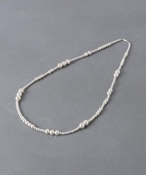 UNITED ARROWS(ユナイテッドアローズ)の「ランダム P/PL ネックレス(ネックレス・レディース・ホワイト・FREE)」の2枚目の写真