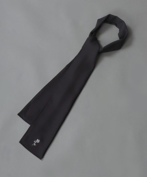 SITRY(シトリー)の「SITRY wide dress shirt with scarf/別注 スカーフ付き ワイド ドレスシャツ(シャツ/ブラウス・メンズ・ホワイト/チャコールグレー/ブラック/グレイッシュブルー・M/L)」の12枚目の写真