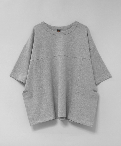 URCH RNA(アーチ アールエヌエー)の「M1998 ツールポケット半T(Tシャツ/カットソー・レディース・ブラック/オフホワイト/ラベンダー/ライトブルー/ベージュ/スミクロ/ダークグリーン/杢グレー/ブルー/グリーン/チャコール/チャコールグレー/ピンク/ホワイト/ピンク系その他・MEDIUM)」の6枚目の写真