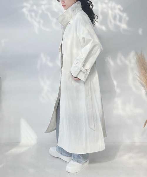 AS KNOW AS plus（アズノゥアズプラス）の「○スプリング スタンドカラーコート（ステンカラーコート・レディース・ブラック/ライトカーキ/アイボリー・FREE）」の12枚目の写真