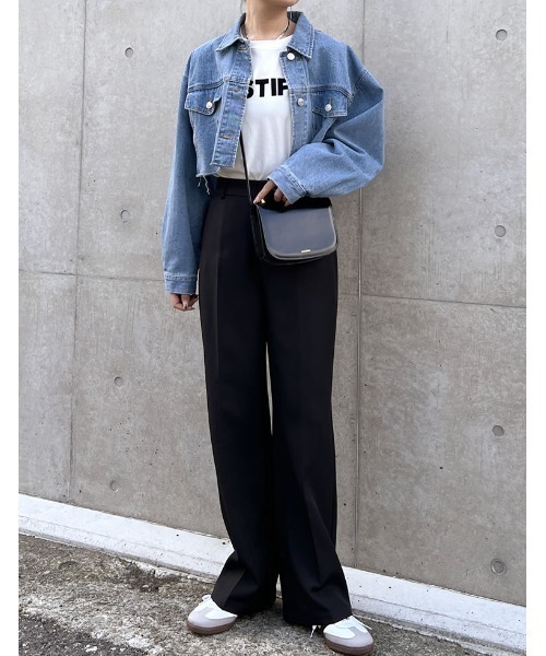 Re:EDIT（リエディ）の「[神山まりあさん着用][2023S/S COLLECTION]フロッキーゴシックロゴTシャツ（Tシャツ/カットソー・レディース・ホワイト/ブラック/ホワイト×ネイビー・MEDIUM/LARGE）」の7枚目の写真