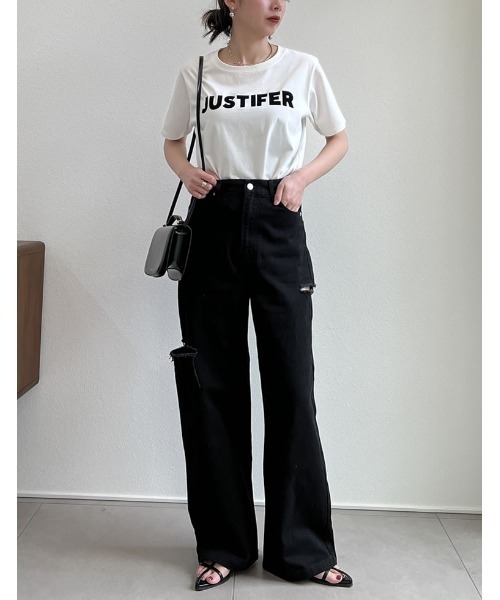 Re:EDIT（リエディ）の「[神山まりあさん着用][2023S/S COLLECTION]フロッキーゴシックロゴTシャツ（Tシャツ/カットソー・レディース・ホワイト/ブラック/ホワイト×ネイビー・MEDIUM/LARGE）」の10枚目の写真