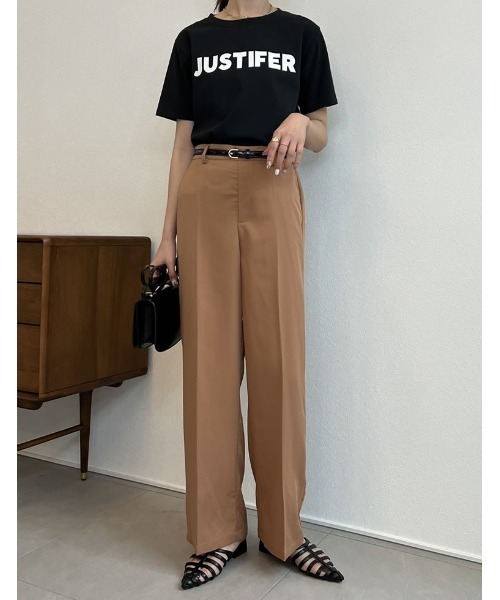 Re:EDIT（リエディ）の「[神山まりあさん着用][2023S/S COLLECTION]フロッキーゴシックロゴTシャツ（Tシャツ/カットソー・レディース・ホワイト/ブラック/ホワイト×ネイビー・MEDIUM/LARGE）」の5枚目の写真