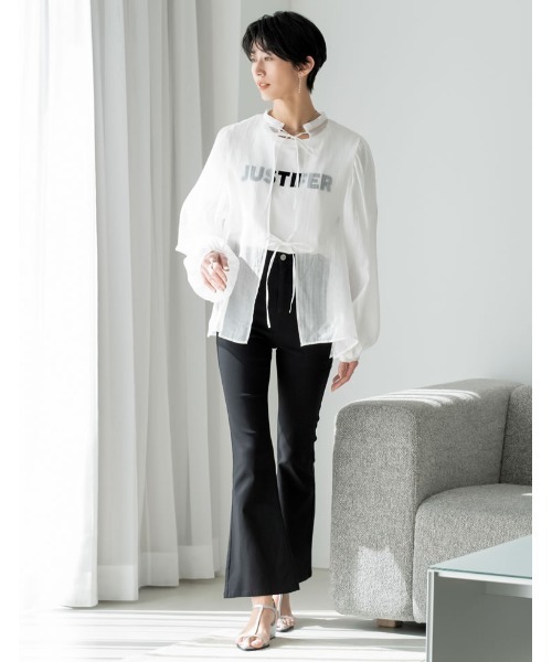 Re:EDIT（リエディ）の「[神山まりあさん着用][2023S/S COLLECTION]フロッキーゴシックロゴTシャツ（Tシャツ/カットソー・レディース・ホワイト/ブラック/ホワイト×ネイビー・MEDIUM/LARGE）」の14枚目の写真