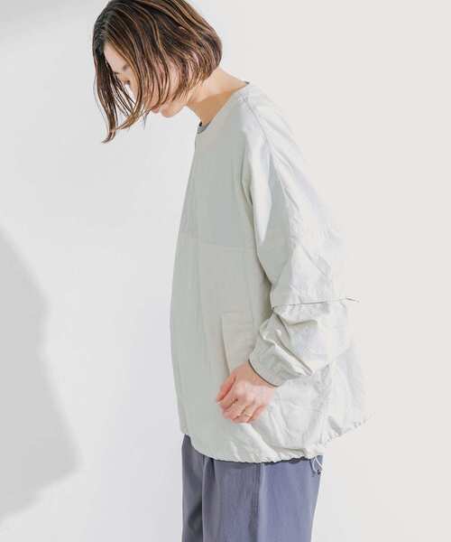 WILD THINGS（ワイルドシングス）の「『UVカット』『撥水』『別注』WILDTHINGS×EKAL　ウィンディープルオーバー（その他トップス・レディース・オフホワイト/グレー/カーキ・FREE）」の15枚目の写真