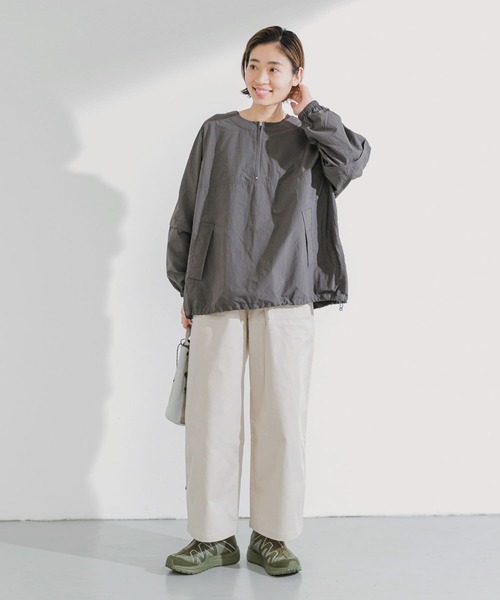 WILD THINGS（ワイルドシングス）の「『UVカット』『撥水』『別注』WILDTHINGS×EKAL　ウィンディープルオーバー（その他トップス・レディース・オフホワイト/グレー/カーキ・FREE）」の12枚目の写真