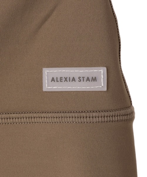ALEXIA STAM（アリシアスタン）の「Wellness Short Leggings / UVカットショートレギンス（その他パンツ・レディース・チャコールグレー/ブラウン/アイボリー・S/M/L）」の22枚目の写真