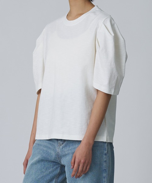 Abor(アボア)の「【Abor】2タックハーフスリーブTシャツ(Tシャツ/カットソー・レディース・ネイビー/アイボリー/ベージュ・FREE)」の4枚目の写真
