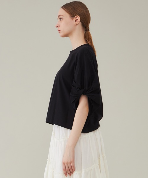 SAYAKADAVIS(サヤカディヴィス)の「【SAYAKA DAVIS/サヤカディヴィス】ツイストスリーブTee(Tシャツ/カットソー・レディース・ホワイト/ブラック/グリーン・SMALL)」の16枚目の写真