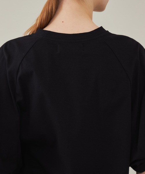 SAYAKADAVIS(サヤカディヴィス)の「【SAYAKA DAVIS/サヤカディヴィス】ツイストスリーブTee(Tシャツ/カットソー・レディース・ホワイト/ブラック/グリーン・SMALL)」の21枚目の写真