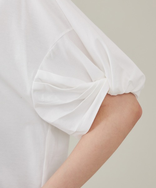 SAYAKADAVIS(サヤカディヴィス)の「【SAYAKA DAVIS/サヤカディヴィス】ツイストスリーブTee(Tシャツ/カットソー・レディース・ホワイト/ブラック/グリーン・SMALL)」の11枚目の写真