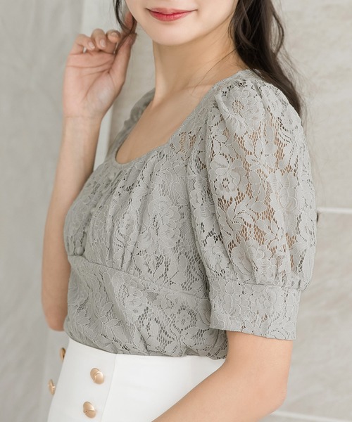 Julia Boutique（ジュリアブティック）の「スクエアネックフラワーレーストップス/23030（Tシャツ/カットソー・レディース・アイボリー/ブラック/グレイッシュブルー・ONE）」の14枚目の写真