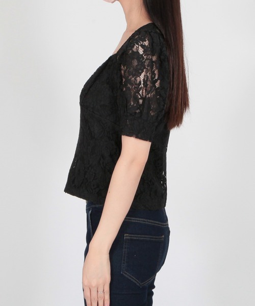 Julia Boutique（ジュリアブティック）の「スクエアネックフラワーレーストップス/23030（Tシャツ/カットソー・レディース・アイボリー/ブラック/グレイッシュブルー・ONE）」の16枚目の写真