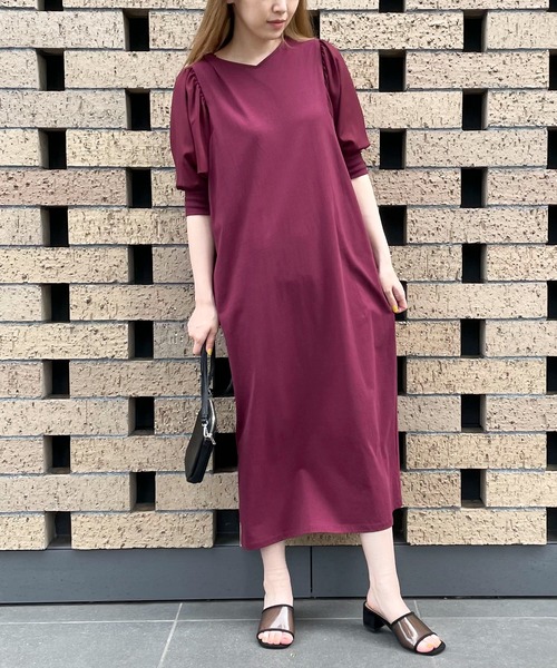 COMME CA ISM(コムサイズム)の「パフスリーブ Tシャツワンピース(ワンピース・レディース・ブラック/ワイン/ライトグレー/キャメル・MEDIUM/LARGE)」の1枚目の写真