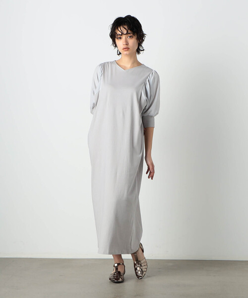 COMME CA ISM(コムサイズム)の「パフスリーブ Tシャツワンピース(ワンピース・レディース・ブラック/ワイン/ライトグレー/キャメル・MEDIUM/LARGE)」の12枚目の写真