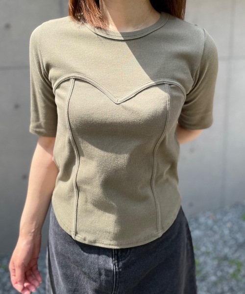 mi via loca（ミヴィアロカ）の「ビスチェデザインTシャツ（Tシャツ/カットソー・レディース・カーキ/ブラック/オフホワイト/モカ/グリーン系その他/ブラウン系その他・FREE）」の17枚目の写真