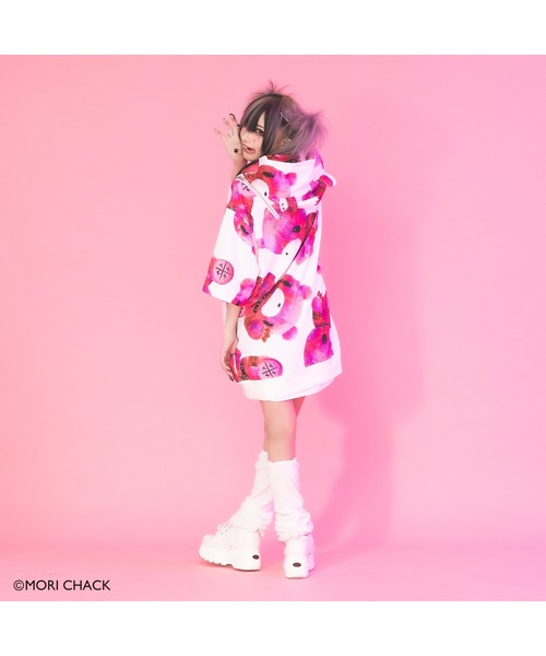 TRAVAS TOKYO（トラバス トウキョウ）の「【 TRAVAS TOKYO × gloomy 