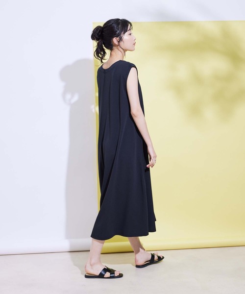 Jayro（ジャイロ）の「360度ストレッチノースリーブワンピース（ワンピース・レディース・ホワイト/オレンジ/ブルー/ブラック・FREE）」の19枚目の写真