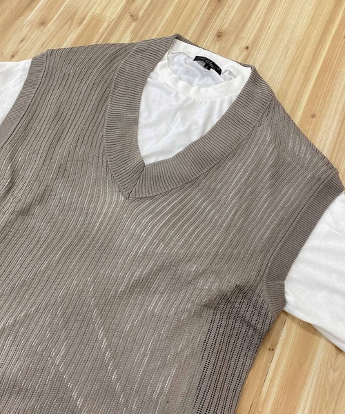 TopIsm(トップイズム)の「【2023】透かし編みVネックニットベストとTシャツ アンアサンブル(アンサンブル・メンズ・グレイッシュベージュ/ブルーグレー/ブラック/チャコールグレー・M/L)」の13枚目の写真