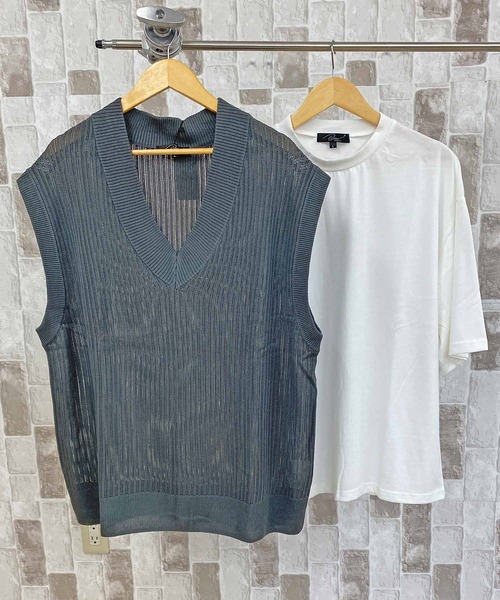 TopIsm(トップイズム)の「【2023】透かし編みVネックニットベストとTシャツ アンアサンブル(アンサンブル・メンズ・グレイッシュベージュ/ブルーグレー/ブラック/チャコールグレー・M/L)」の9枚目の写真