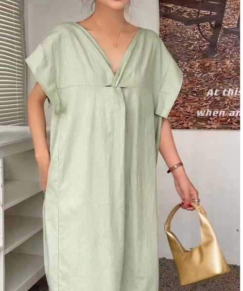 sakishimatokyo(サキシマトーキョー)の「フロントねじりデザインワンピース(ワンピース・レディース・ライトグリーン/ベージュ/ブラック・FREE)」の3枚目の写真