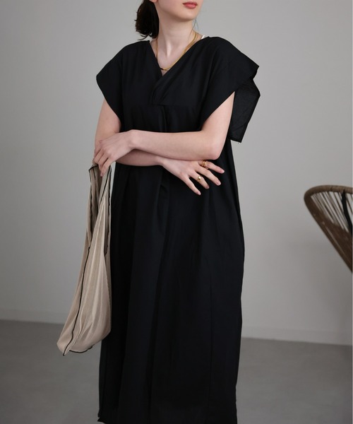 sakishimatokyo(サキシマトーキョー)の「フロントねじりデザインワンピース(ワンピース・レディース・ライトグリーン/ベージュ/ブラック・FREE)」の8枚目の写真