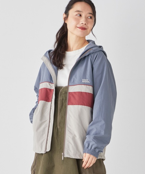 KRIFF MAYER Lady's Collection(クリフメイヤーレディースコレクション)の「アクティブフードJK(ナイロンジャケット・レディース・ナチュラル/ベージュ/ブルー/ブラック/イエロー・MEDIUM/LARGE)」の9枚目の写真