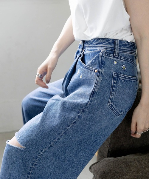 RAGEBLUE(レイジブルー)の「フラワー刺繍/DABOクラッシュデニム(デニムパンツ・レディース・ブルー/ネイビー/ブラック・FREE)」の21枚目の写真