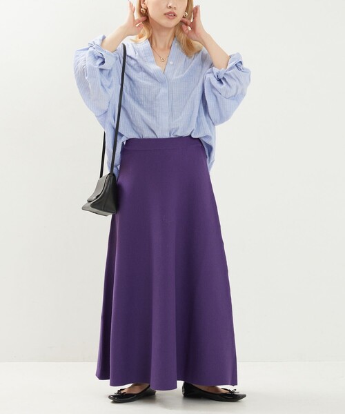 FREAK'S STORE(フリークスストア)の「限定展開 ミラノリブ ボリューム フレア ニットスカート(スカート・レディース・レッド/グリーン/ネイビー/ブラック/パープル/ナチュラル/モカ・SMALL/MEDIUM)」の8枚目の写真