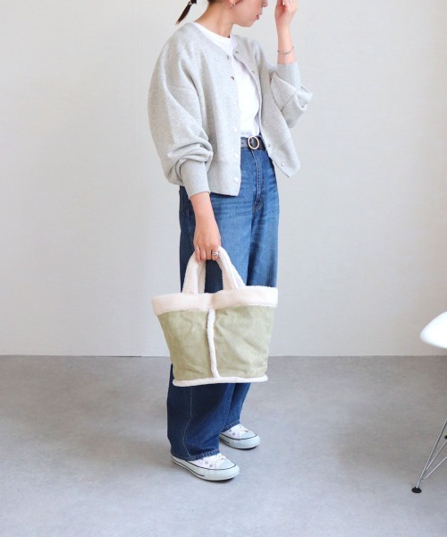 COLDE （コルデ）の「ムートン風トートバッグ（トートバッグ・レディース・ラベンダー/チャコールグレー/ベージュ/セージグリーン・FREE）」の13枚目の写真