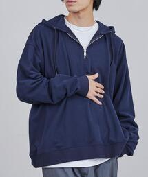 ビッグシルエットハーフジップパーカー