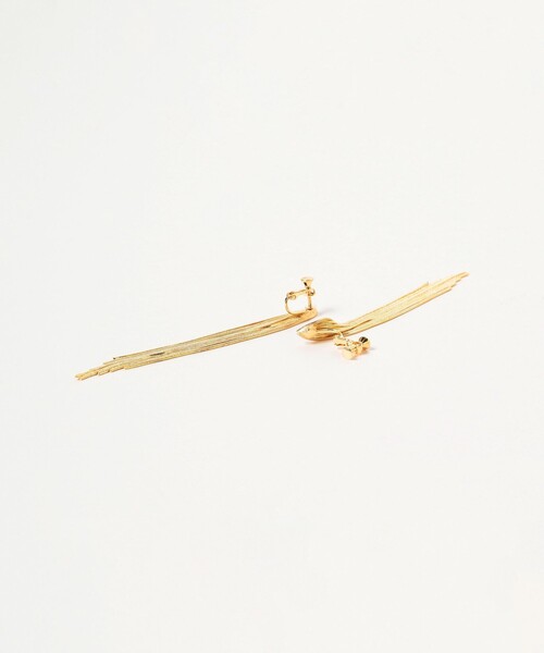 Ray BEAMS（レイビームス）の「Chalulu / ロング フリンジ イヤリング（ネックレス・レディース・ゴールド・ONE SIZE）」の2枚目の写真