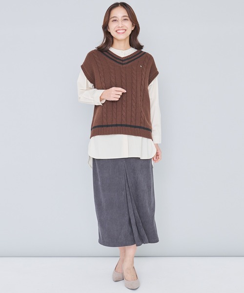 Arnold Palmer(アーノルドパーマー)の「チルデン ニット ベスト(ニット/セーター・レディース・ブラック/ブラウン・M/L/S)」の14枚目の写真