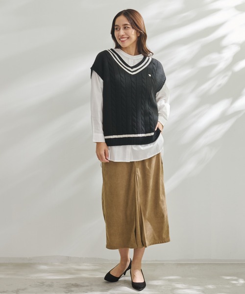 Arnold Palmer(アーノルドパーマー)の「チルデン ニット ベスト(ニット/セーター・レディース・ブラック/ブラウン・M/L/S)」の11枚目の写真