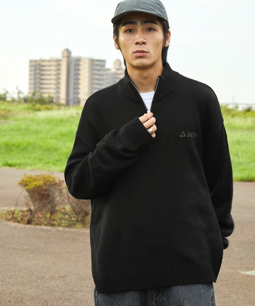 トップス Jerry GERRY/ジェリー 別注 ロゴ刺繍 ハーフジッププルオーバーニット