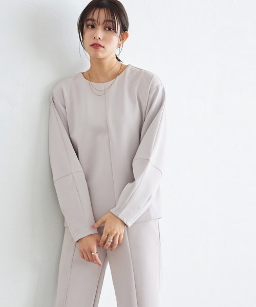 Pierrot(ピエロ)の「ダンボールバックジッププルオーバー(Tシャツ/カットソー・レディース・ネイビー/ライトグレー/オフホワイト・M/L)」の13枚目の写真