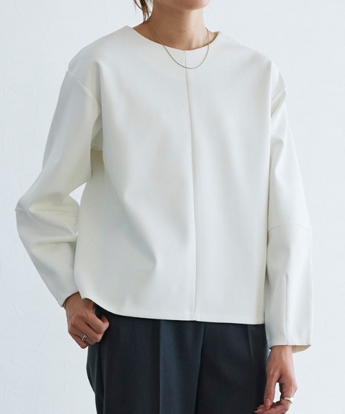 Pierrot(ピエロ)の「ダンボールバックジッププルオーバー(Tシャツ/カットソー・レディース・ネイビー/ライトグレー/オフホワイト・M/L)」の21枚目の写真